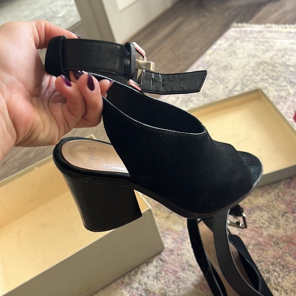 Marc fisher suede sandals - Picture 4 of 4